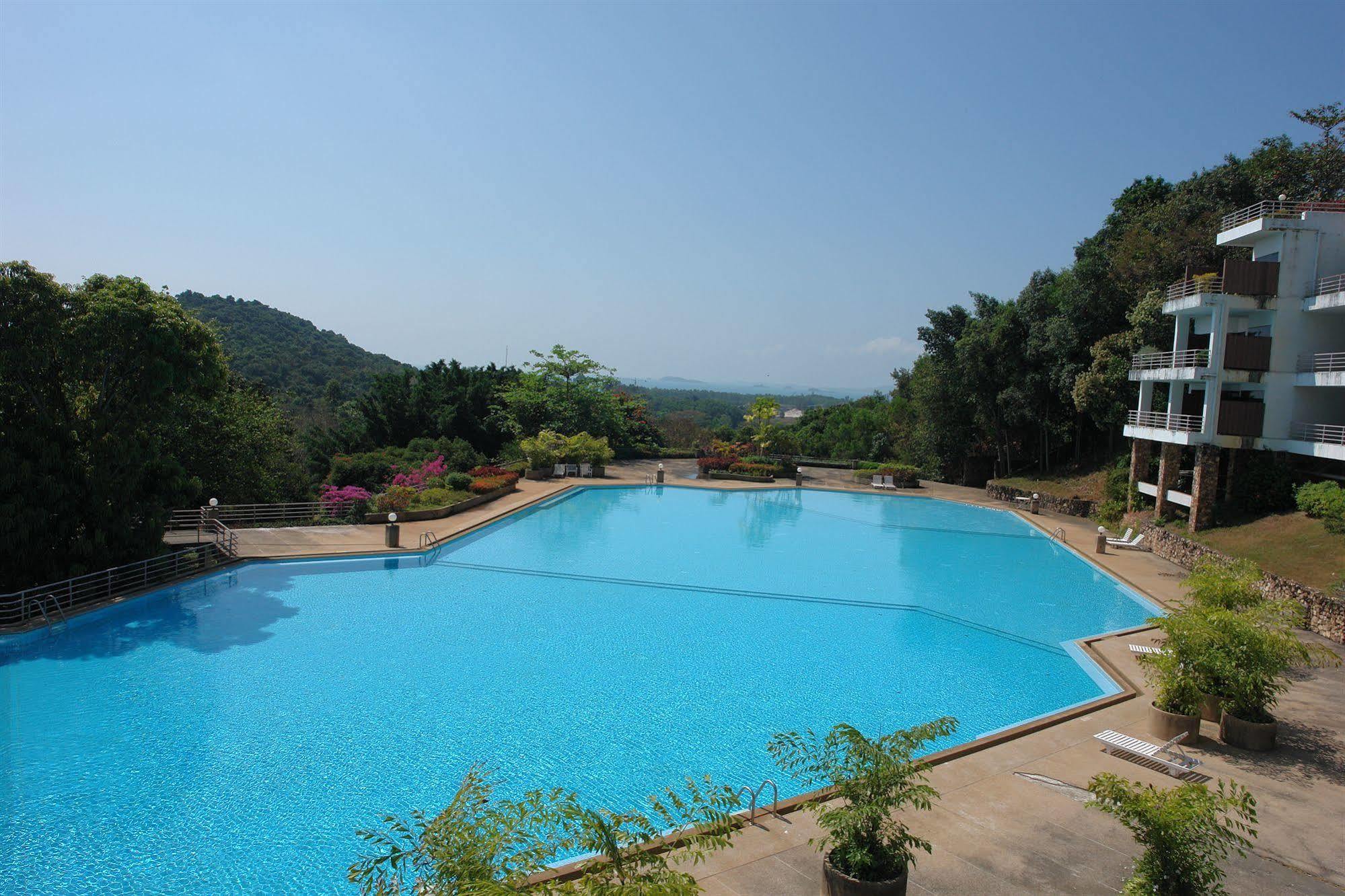 Hinsuay Namsai Resort Rayong Exterior foto